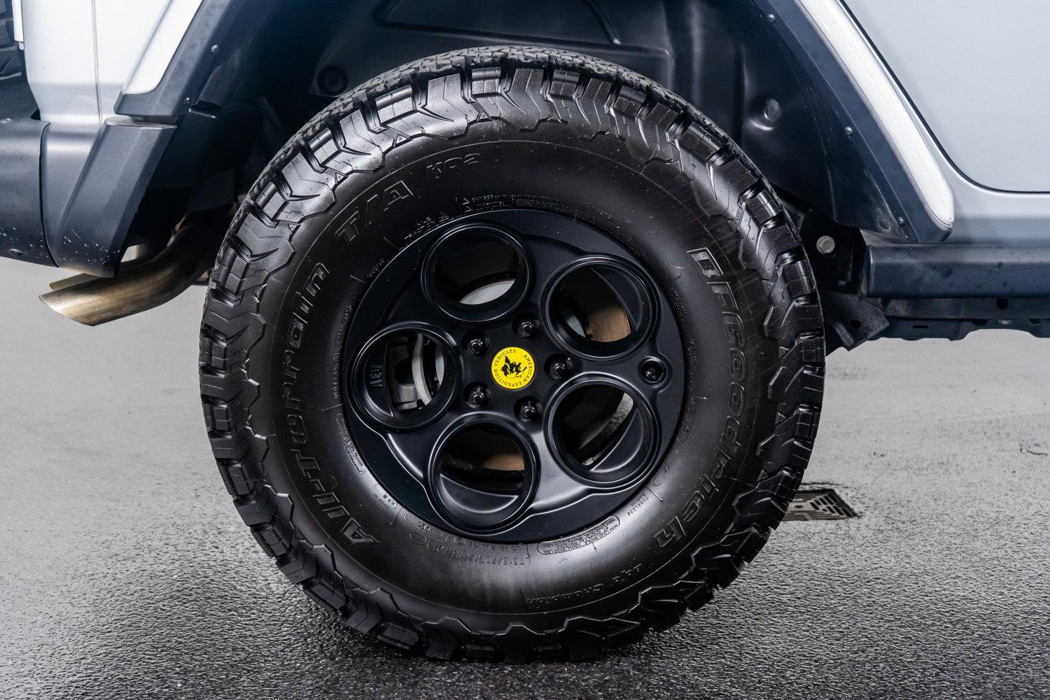 Used 2023 Jeep Wrangler Unlimited Rubicon 392 w/ Trailer Tow Package image 9