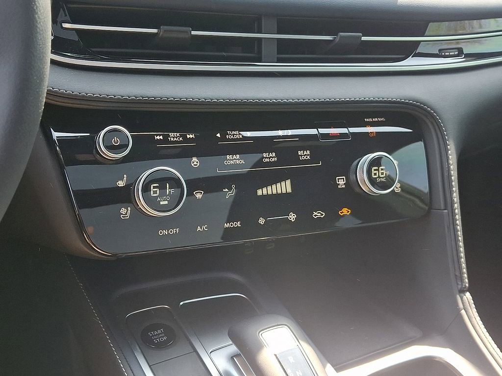 Used 2026 INFINITI QX60 Sport w/ Dark Cargo Package image 16