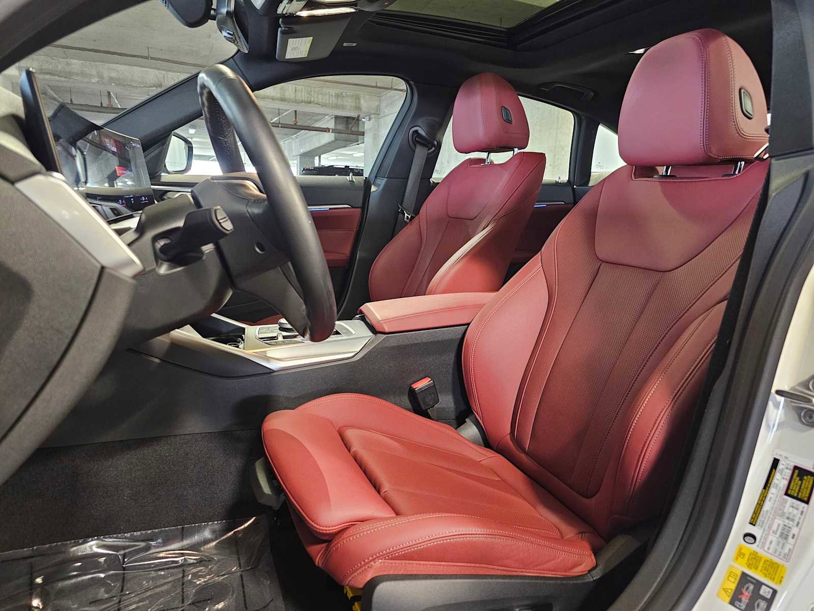 Used 2023 BMW i4 eDrive35 w/ Premium Package image 26