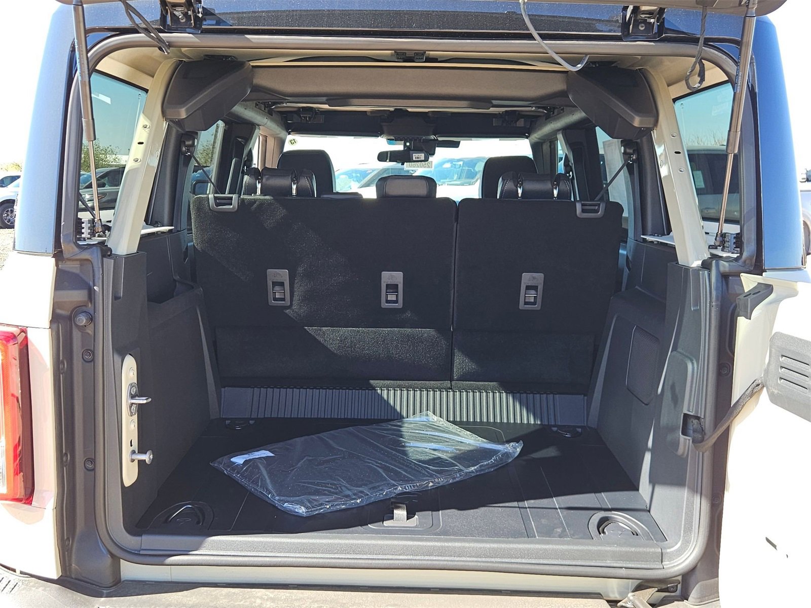 New 2025 Ford Bronco Big Bend w/ Black Diamond Package image 7