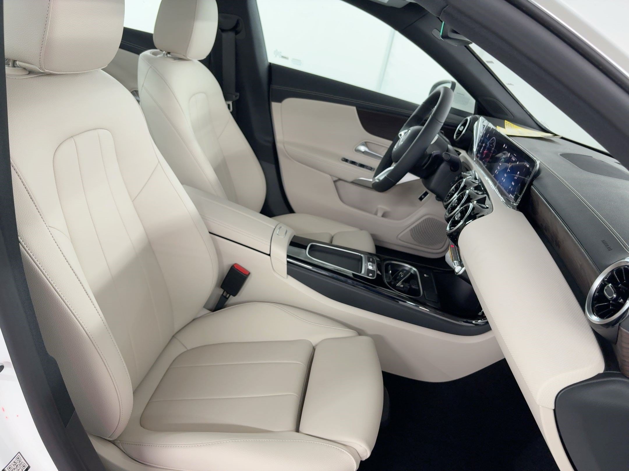 New 2026 Mercedes-Benz CLA 250 image 29