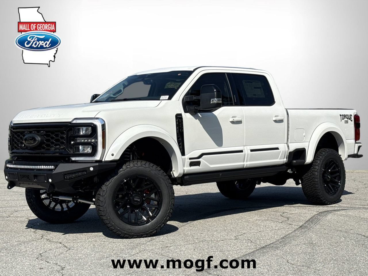 New 2026 Ford F250 Lariat w/ Black Appearance Package