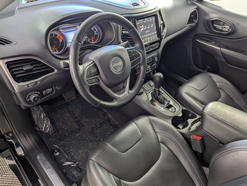 Certified 2020 Jeep Cherokee Limited image 12