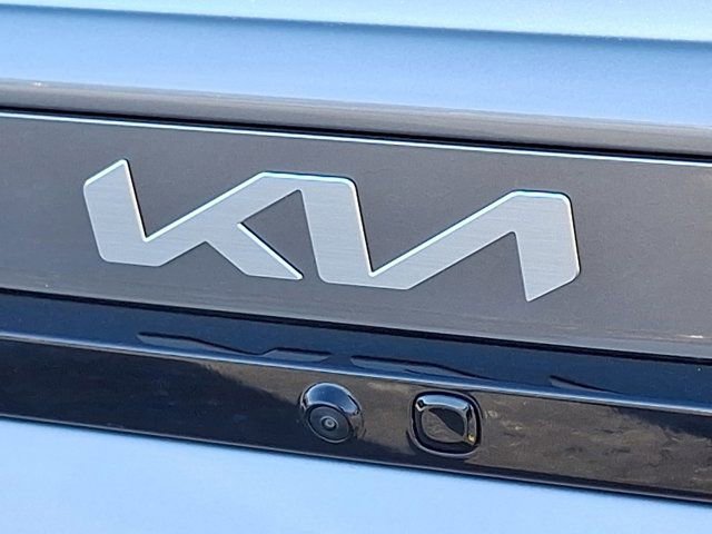 Used 2025 Kia K4 LXS image 35