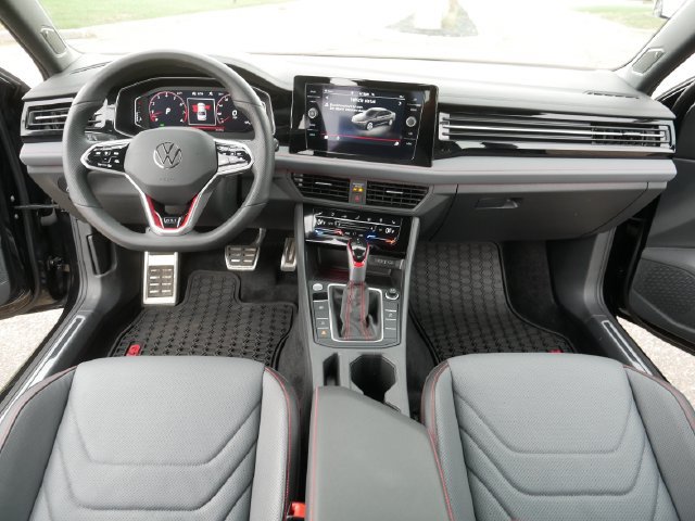 Certified 2025 Volkswagen Jetta GLI Autobahn FWD image 22