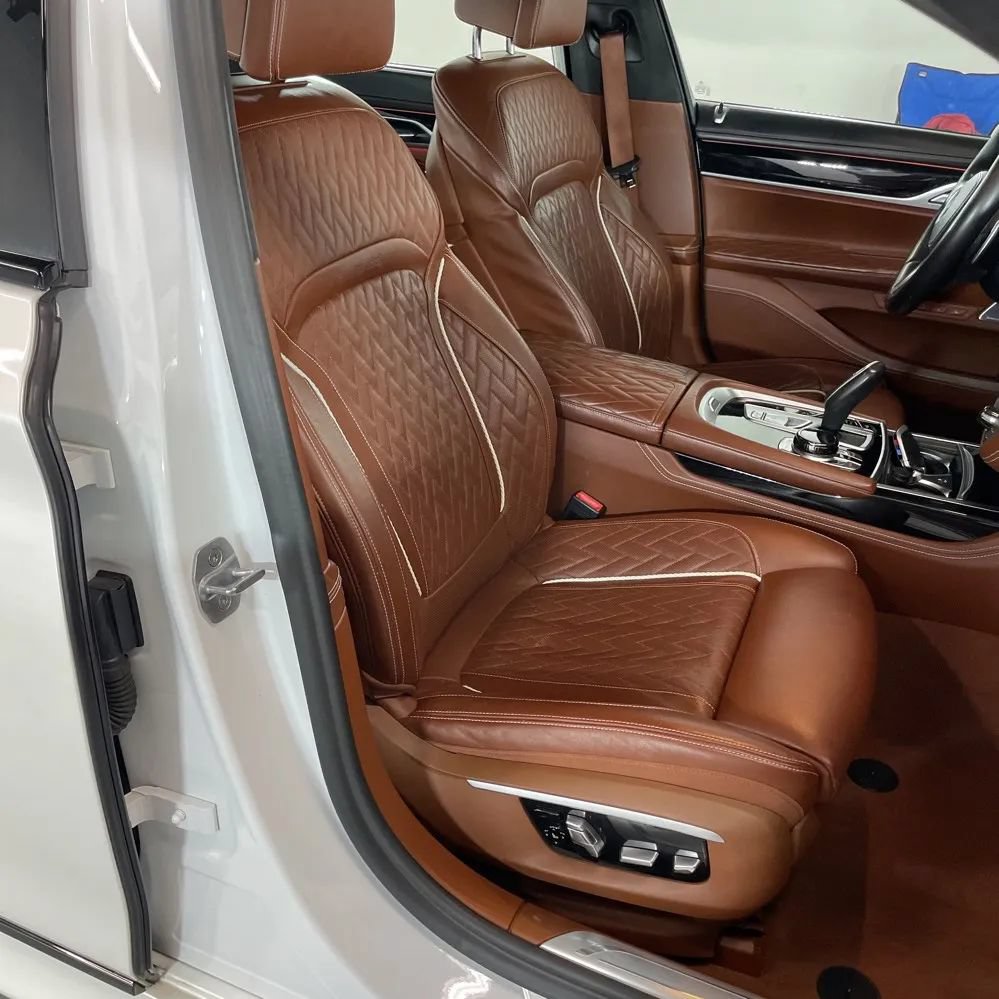 Used 2020 BMW 750i xDrive w/ Autobahn Package AWD/4WD image 13