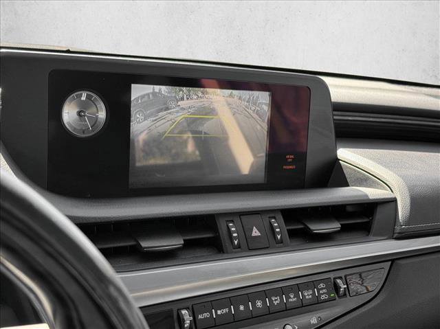 Used 2019 Lexus ES 350 w/ Premium Package image 15