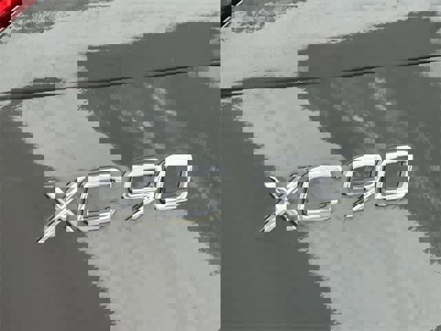 Used 2024 Volvo XC90 B6 Plus w/ Protection Package Premier image 32