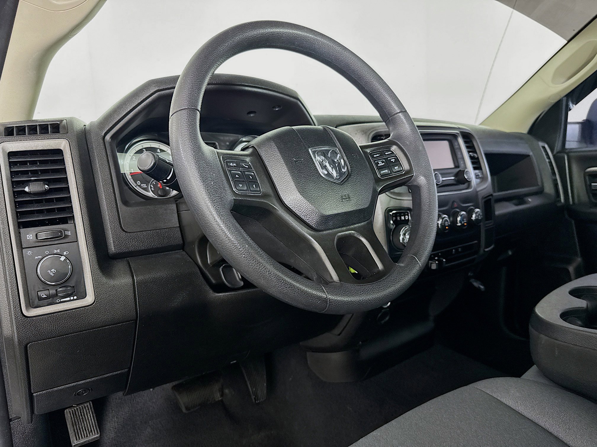 Used 2023 RAM 1500 Tradesman w/ Tradesman SXT Package image 21