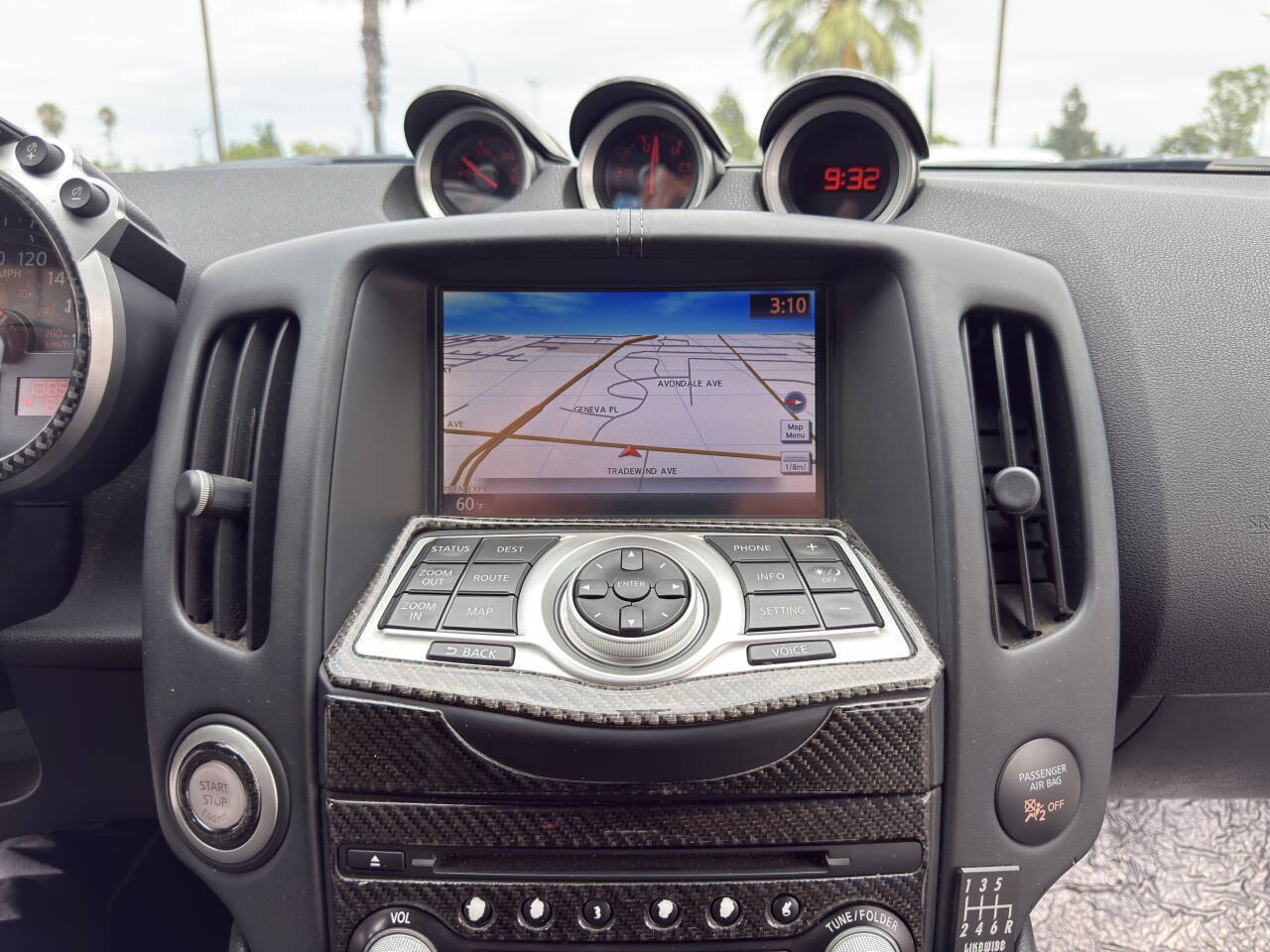 Used 2014 Nissan 370Z Touring w/ Sport Package RWD image 19