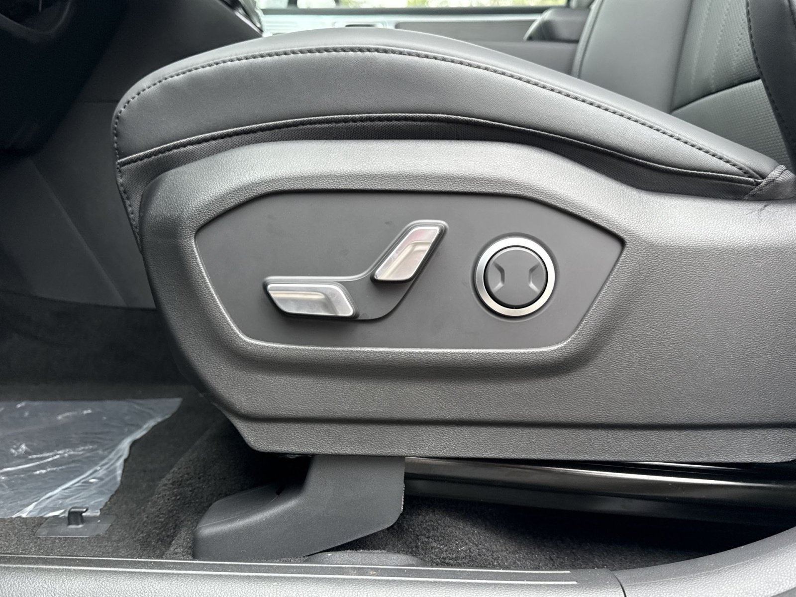 New 2026 Hyundai Santa Fe SEL AWD/4WD image 14