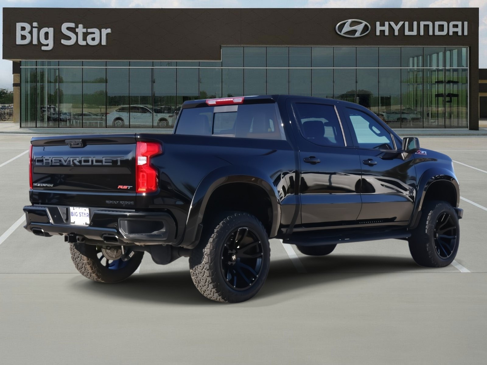 Used 2024 Chevrolet Silverado 1500 RST w/ All Star Edition Plus AWD/4WD image 4
