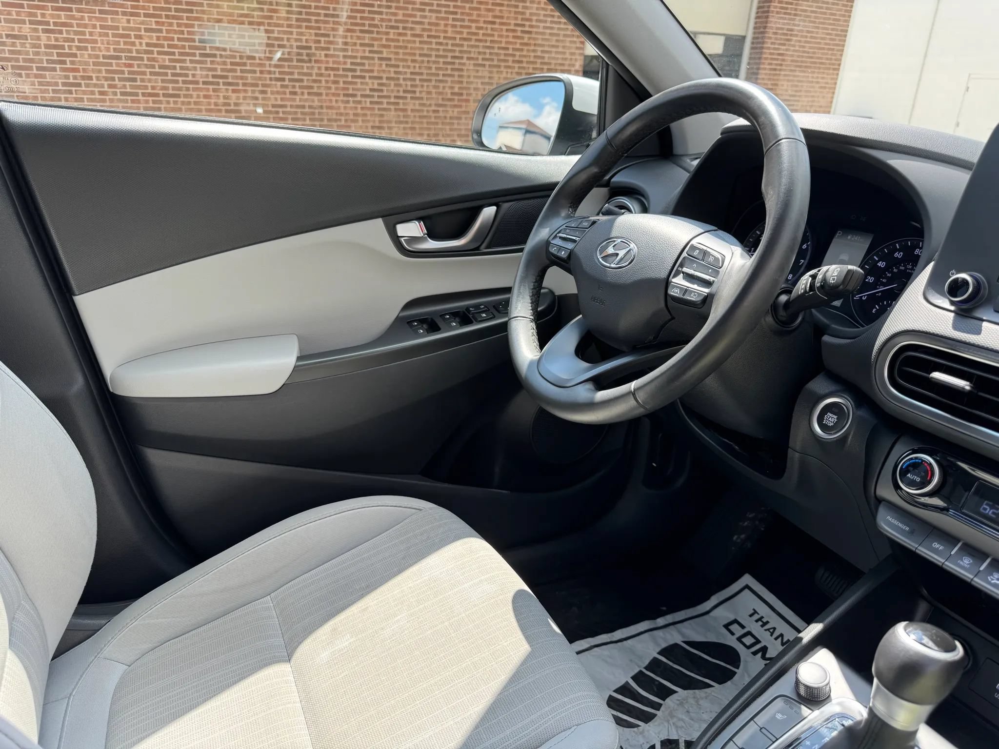 Used 2022 Hyundai Kona SEL w/ Convenience Package FWD image 49