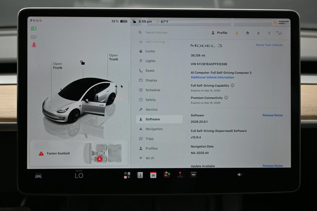 Used 2023 Tesla Model 3 Standard Range RWD image 29