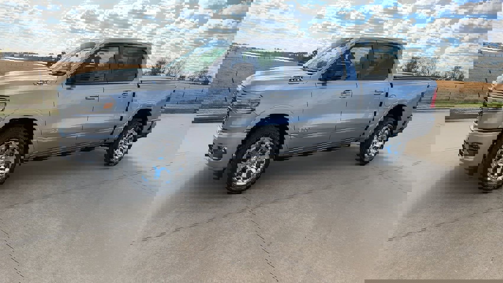 Used 2025 RAM 1500 Lone Star image 5