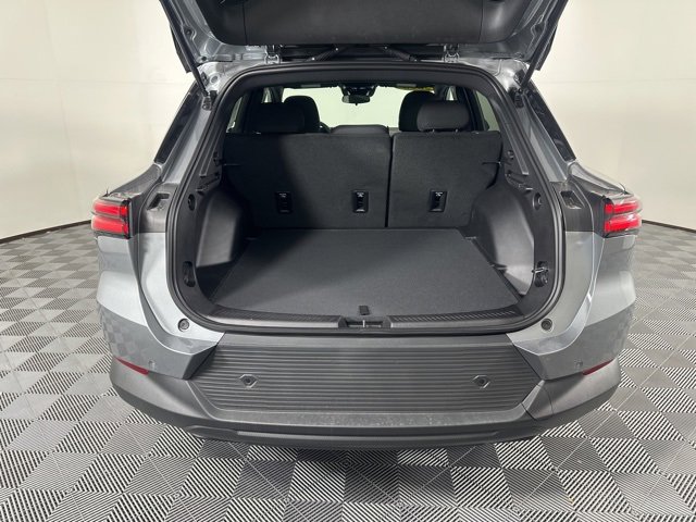 New 2026 Chevrolet Equinox EV LT image 9