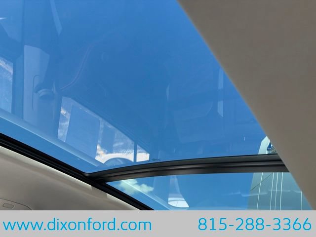 Used 2025 Volkswagen Atlas Peak Edition SE AWD/4WD image 20