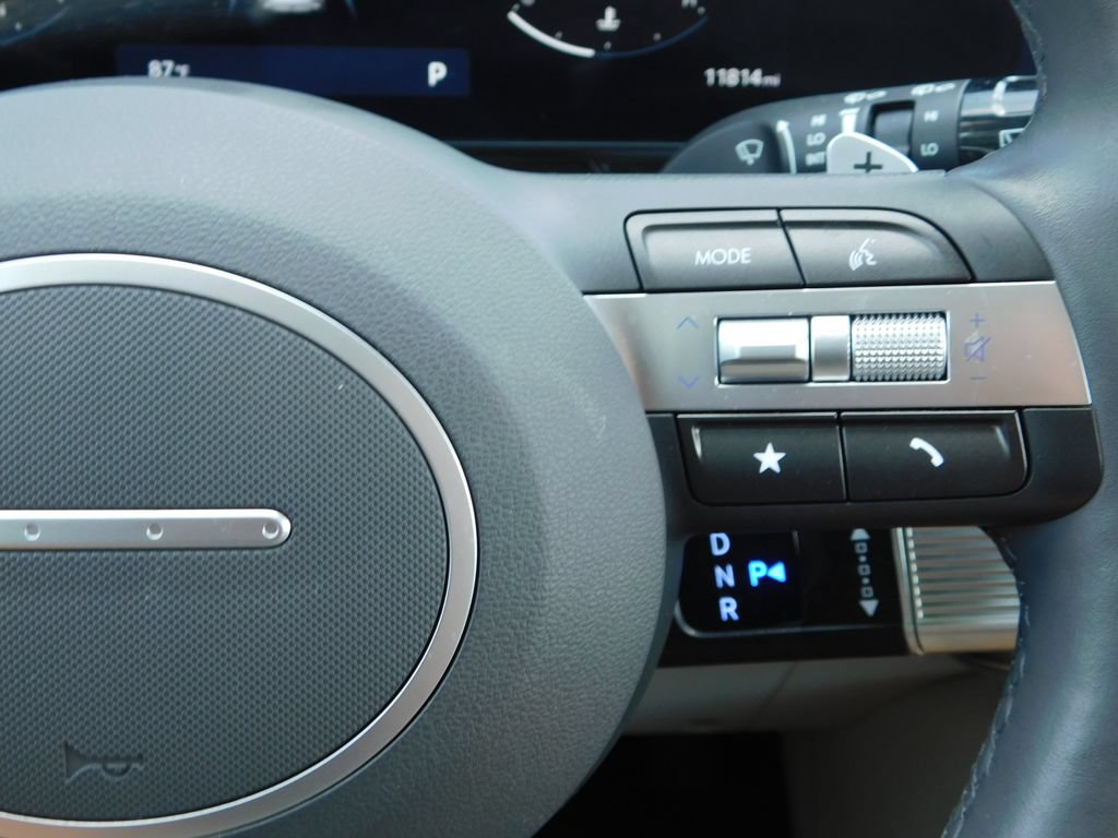 Used 2025 Hyundai Kona Limited AWD/4WD image 31
