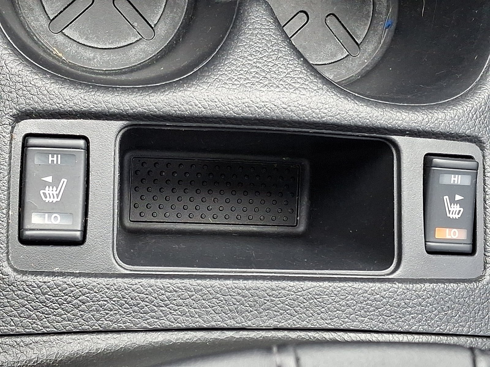 Used 2019 Nissan Rogue SV AWD/4WD image 24