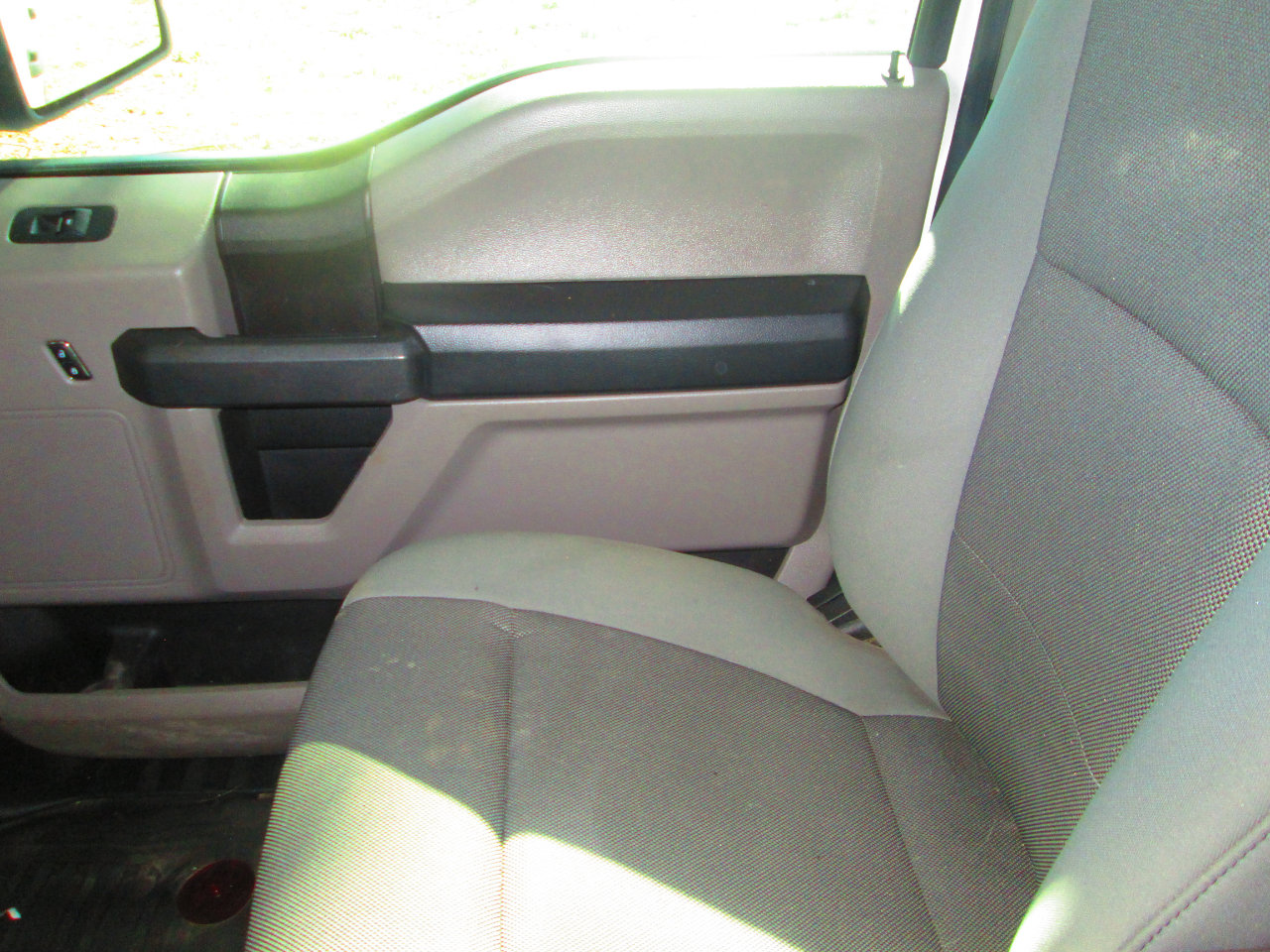 Used 2018 Ford F150 XL w/ Equipment Group 101A Mid image 13