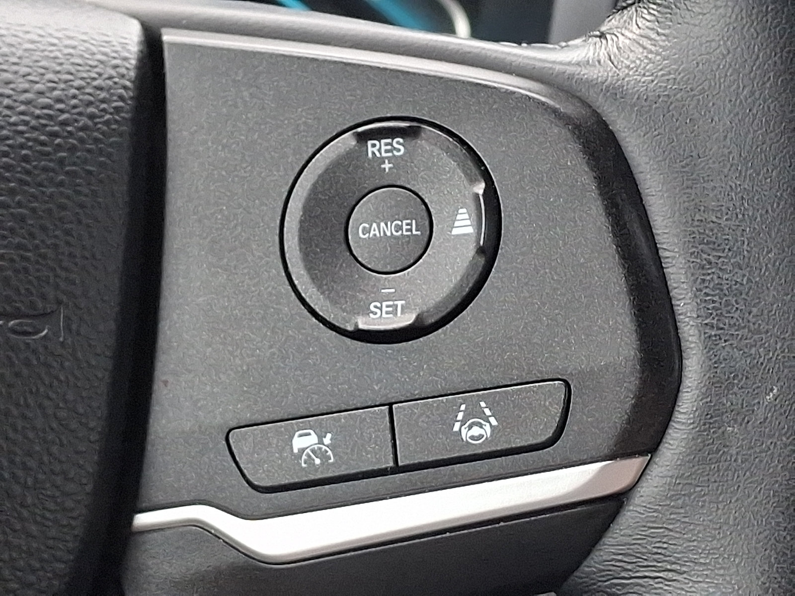 Used 2023 Honda Odyssey EX-L image 25