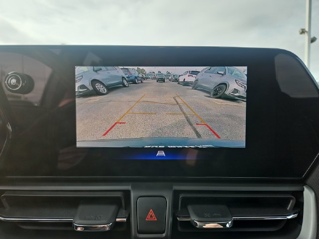 Used 2025 Chevrolet TrailBlazer LS FWD image 21