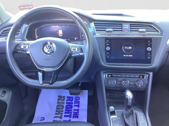 Used 2020 Volkswagen Tiguan SEL AWD/4WD image 10