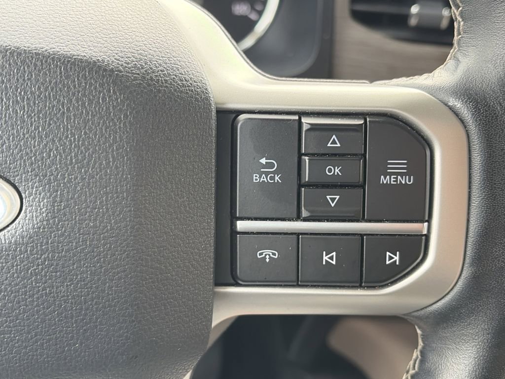 Used 2024 Ford Expedition Max Limited AWD/4WD image 13