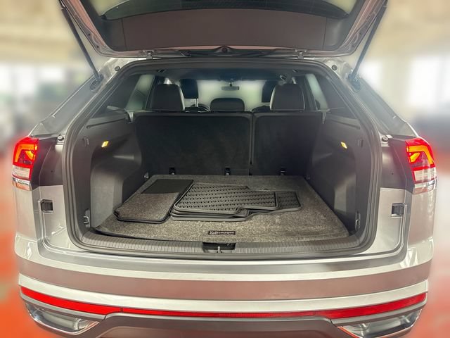 Certified 2023 Volkswagen Atlas Cross Sport SE FWD image 20