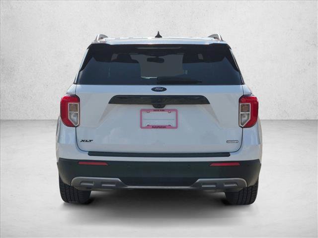 Used 2020 Ford Explorer XLT w/ Equipment Group 202A RWD image 6