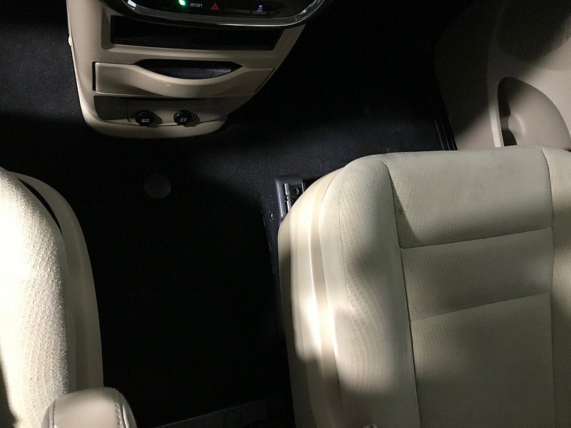 Used 2014 Dodge Grand Caravan American Value Package FWD image 28