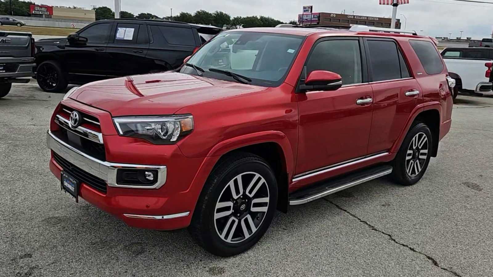 Used 2024 Toyota 4Runner Limited AWD/4WD image 4