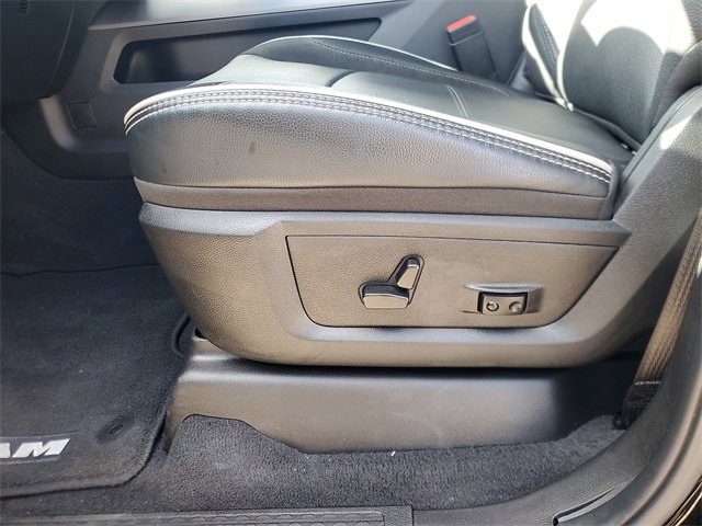 New 2025 RAM 3500 Laramie image 15