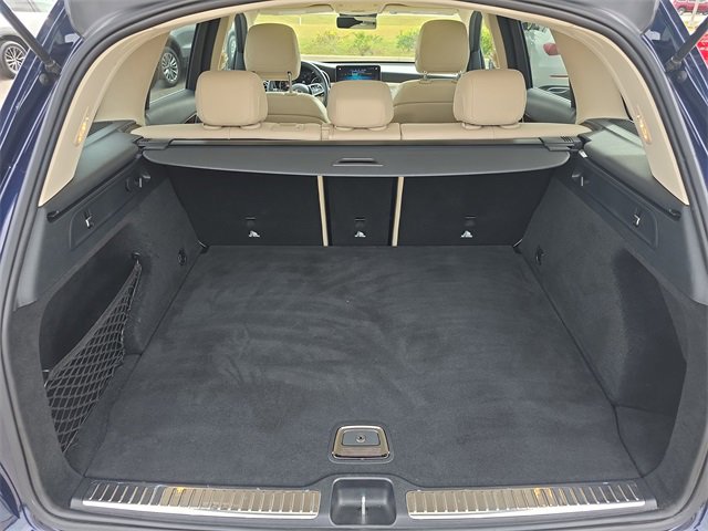 Used 2022 Mercedes-Benz GLC 300 4MATIC image 6