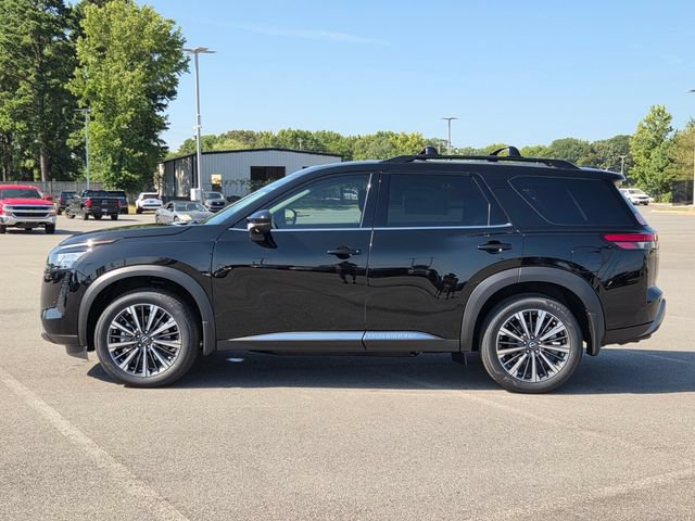 New 2026 Nissan Pathfinder Platinum FWD image 2