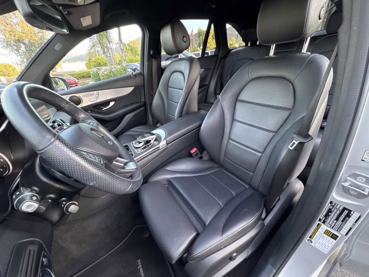 Used 2019 Mercedes-Benz GLC 300 image 19