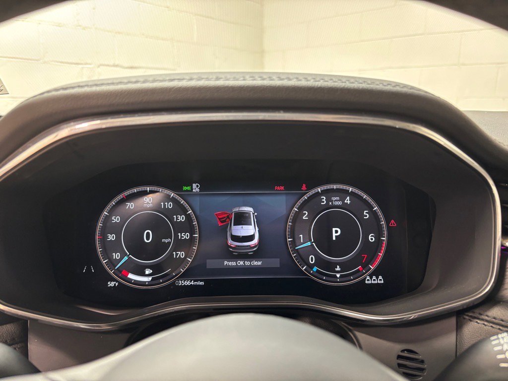 Used 2023 Jaguar F-PACE S image 17