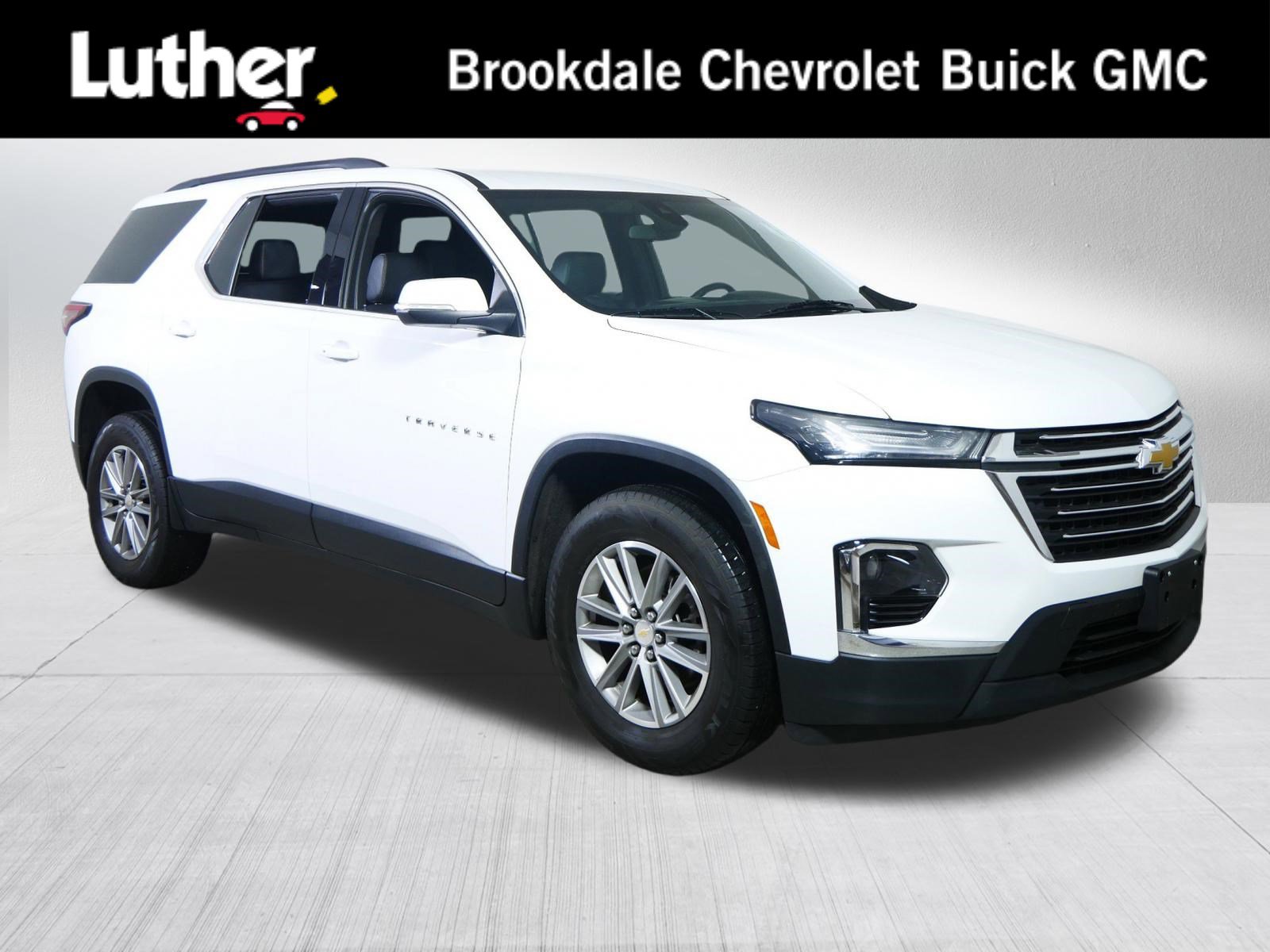 Certified 2022 Chevrolet Traverse LT image 1