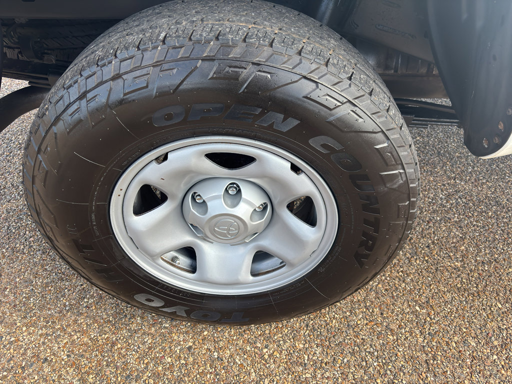 Used 2021 Toyota Tacoma SR image 10