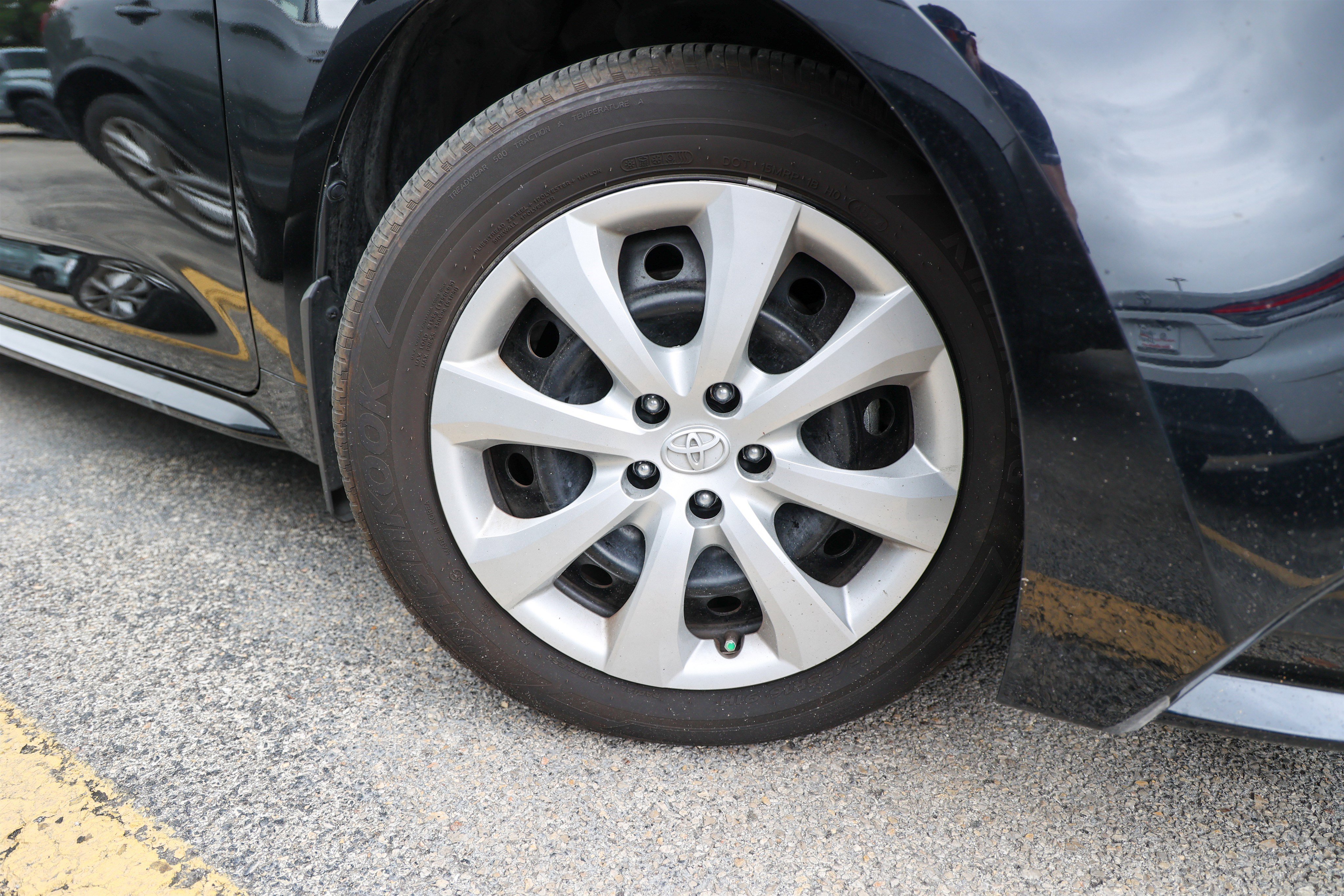 Certified 2025 Toyota Corolla LE FWD image 12