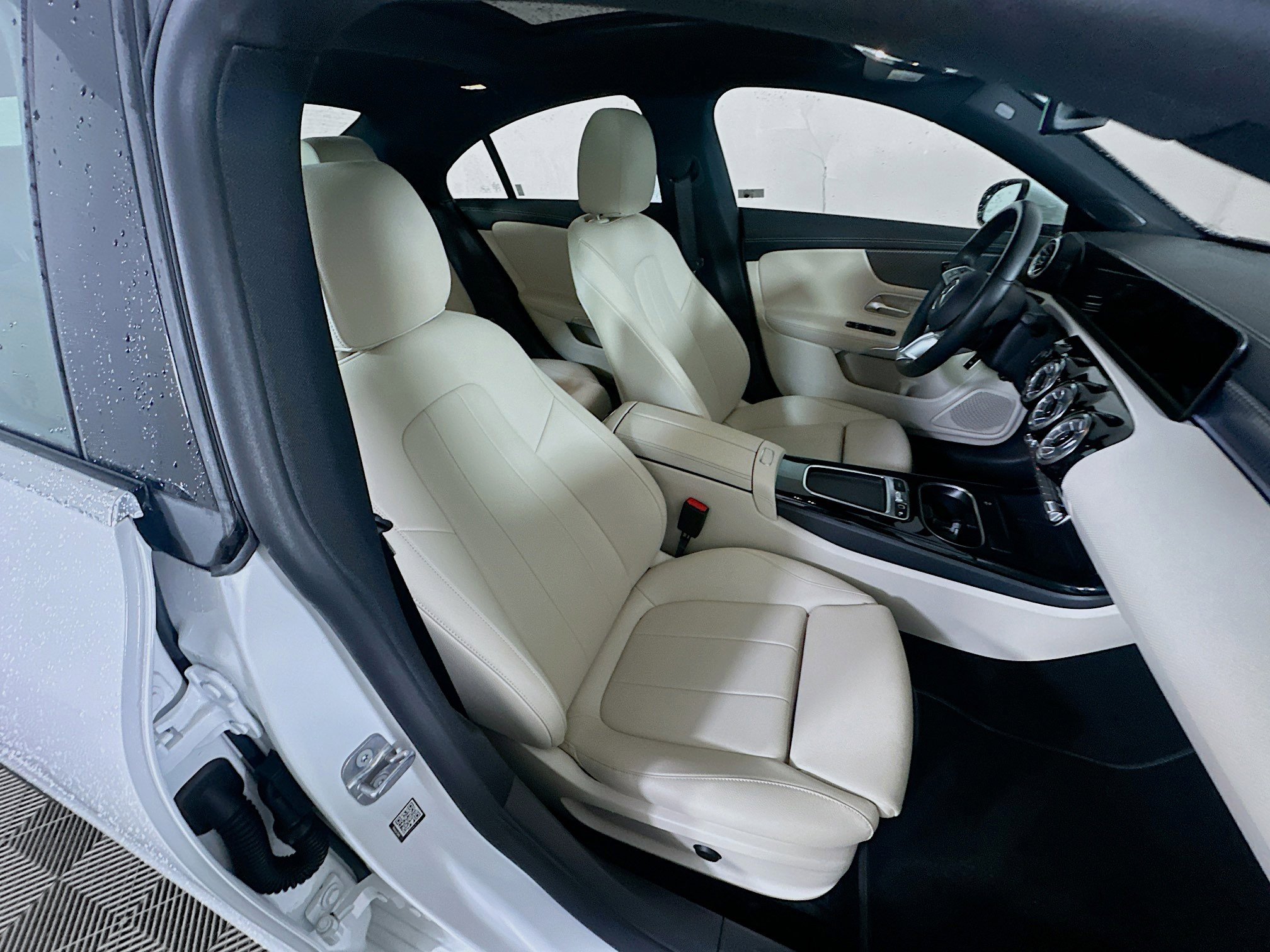 Used 2025 Mercedes-Benz CLA 250 CLA 250 image 30