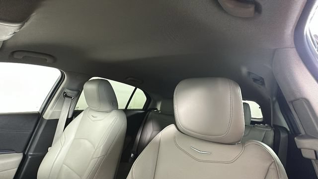 Used 2022 Cadillac XT4 Luxury w/ Driver Awareness Package AWD/4WD image 12