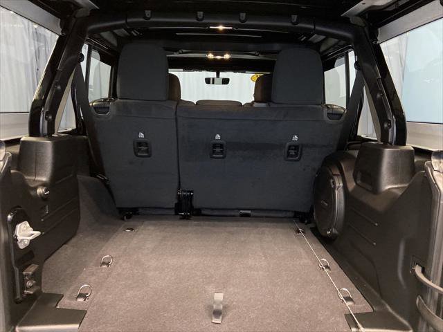 Certified 2023 Jeep Wrangler Willys AWD/4WD image 37