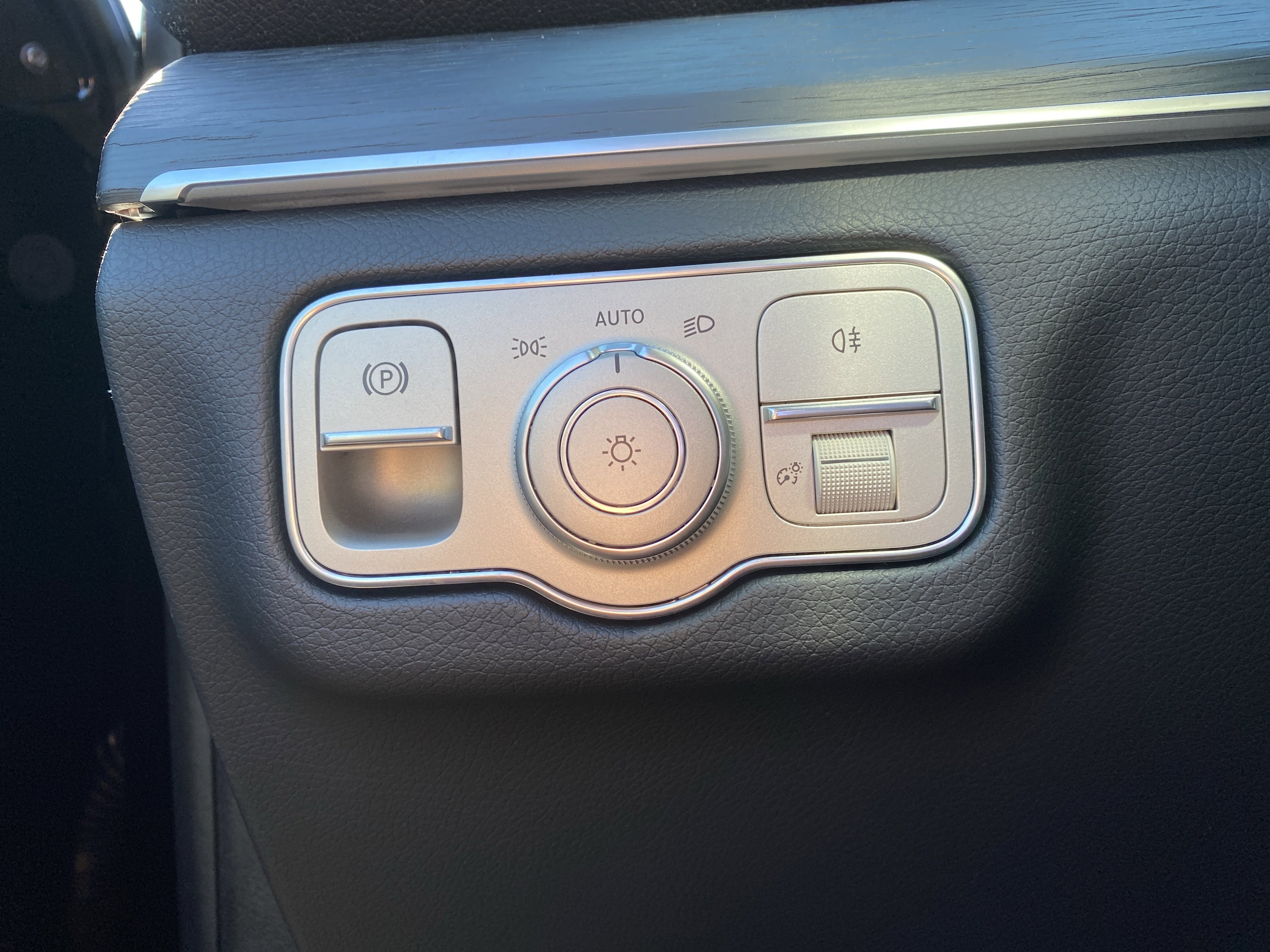 Used 2026 Mercedes-Benz GLE 350 4MATIC image 13