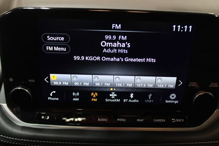 Used 2023 Nissan Rogue SL w/ SL Premium Package image 42