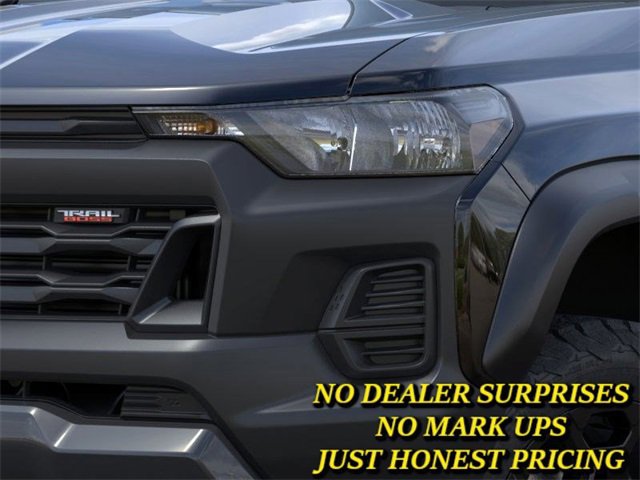 New 2026 Chevrolet Colorado Trail Boss w/ Midnight Edition image 10