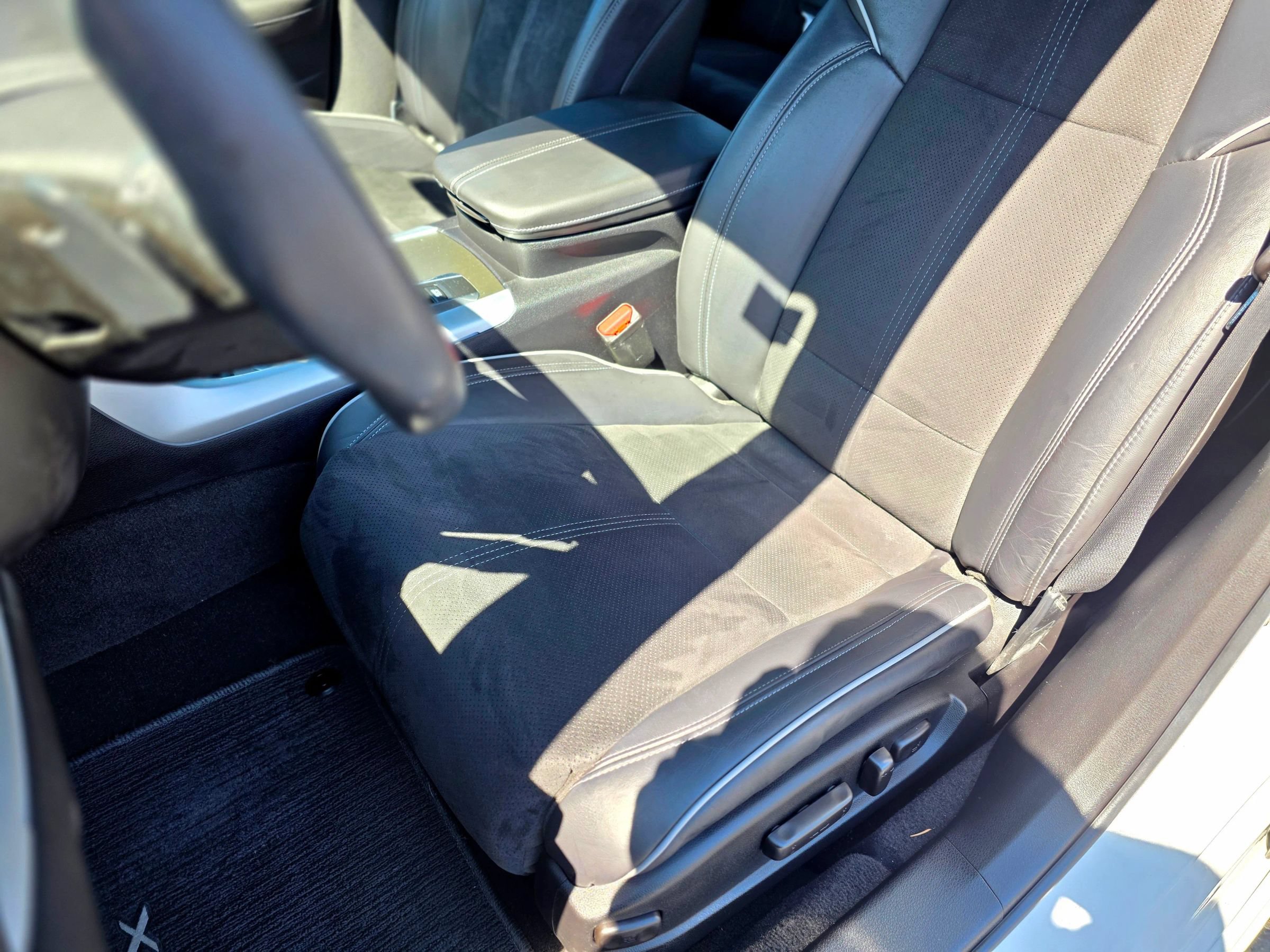 Used 2020 Acura TLX w/ A-SPEC Package FWD image 31