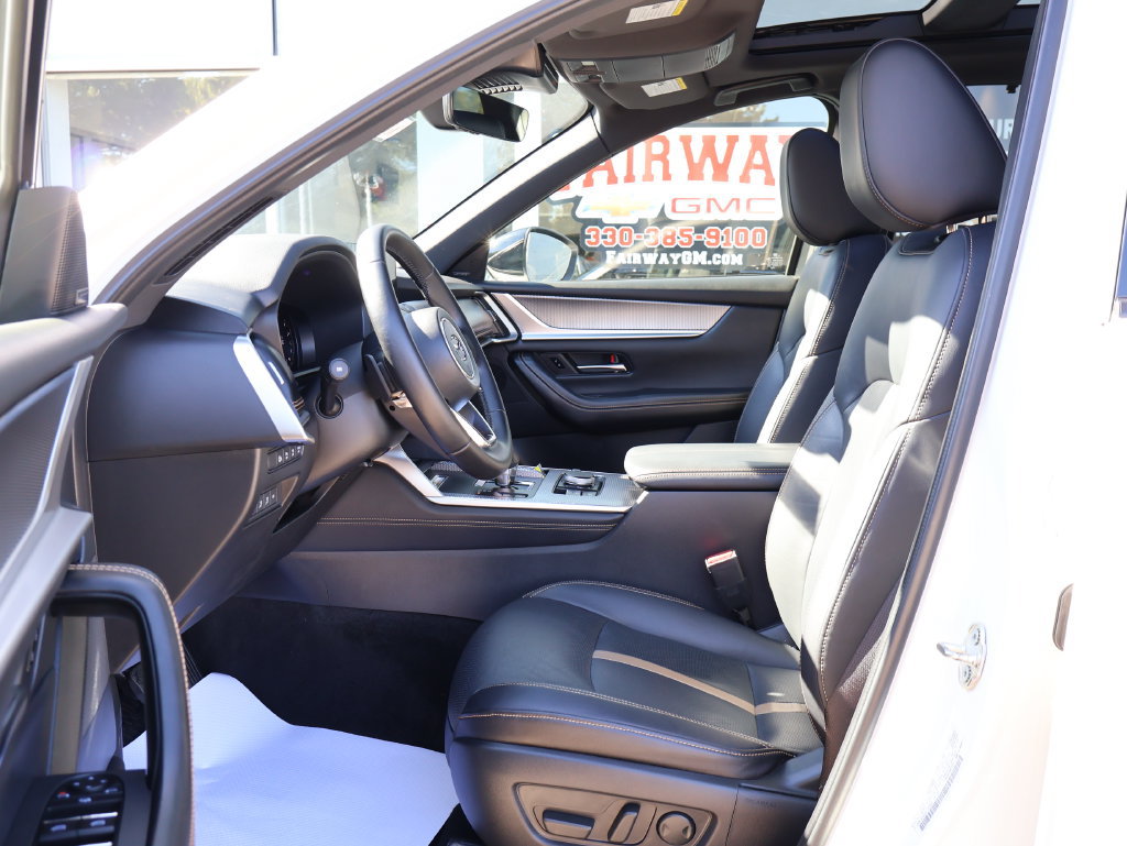 Used 2025 MAZDA CX-70 3.3 Turbo w/ Premium Plus Pkg AWD/4WD image 11