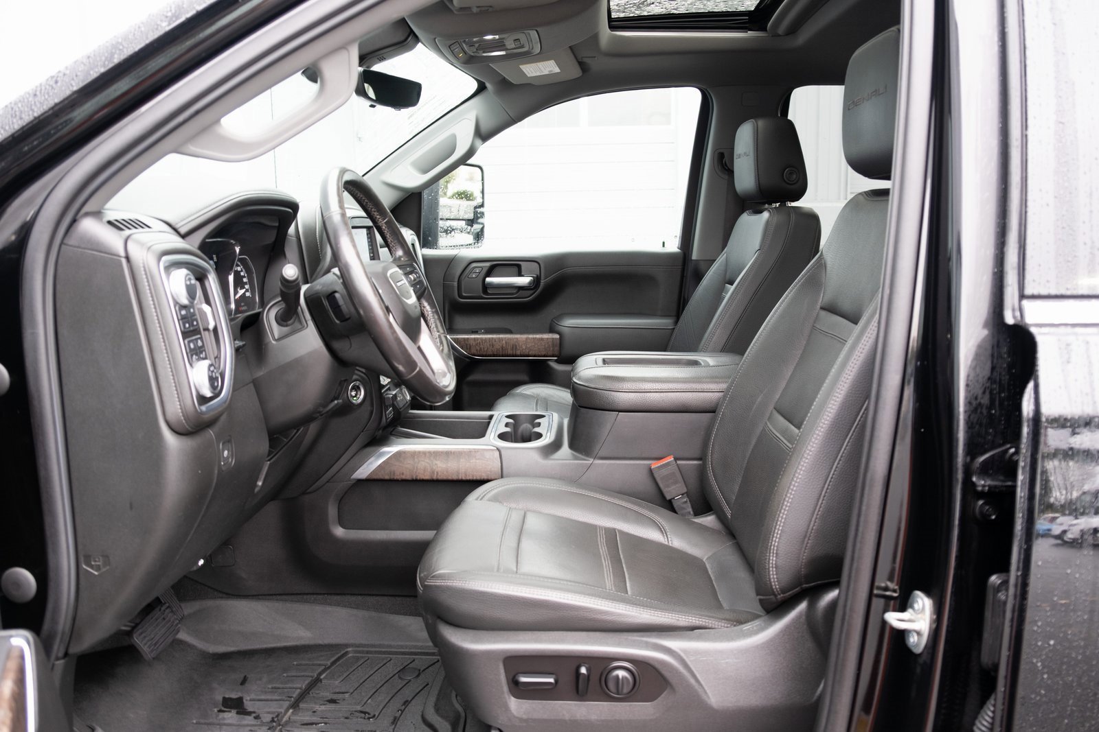 Used 2020 GMC Sierra 1500 Denali image 13