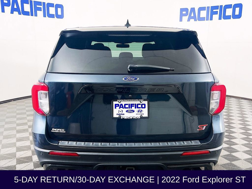 Used 2022 Ford Explorer ST w/ Equipment Group 401A image 7
